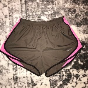 Nike dry fit shorts size L
